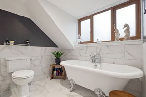 Photo 26- click for photo gallery